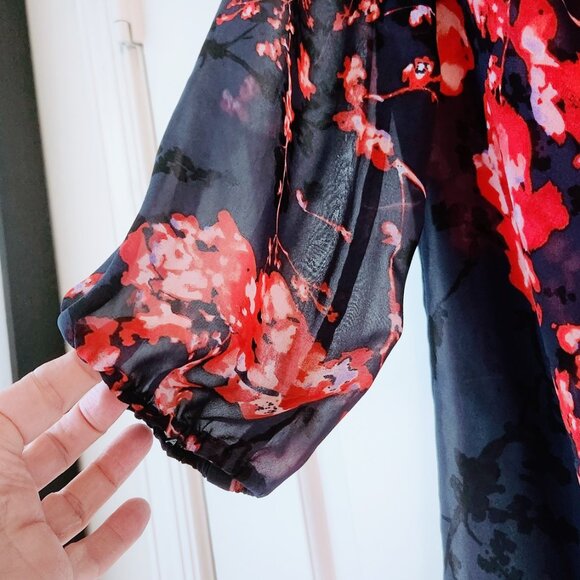 GUESS Los Angeles sz L Floral Semi-Sheer Blouse Top Long Sleeve Navy Blue Red - Picture 5 of 14